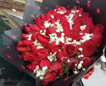 Lovely Bouquet - Image 2