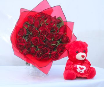 Madam Red: Bear Hugs & Roses - Image 2